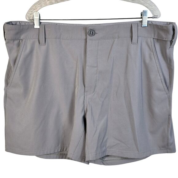 Huk Pursuit Fishing Shorts Men's XXL Gray Flat Front Performance Outdoors Sport - Picture 1 of 9